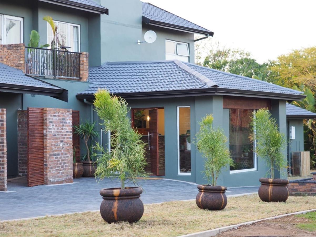 Fever Tree Guesthouse ฮิลเครสต์ ภายนอก รูปภาพ