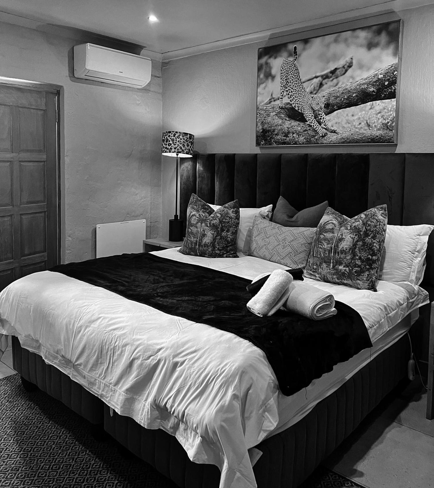 Fever Tree Guesthouse ฮิลเครสต์ ภายนอก รูปภาพ