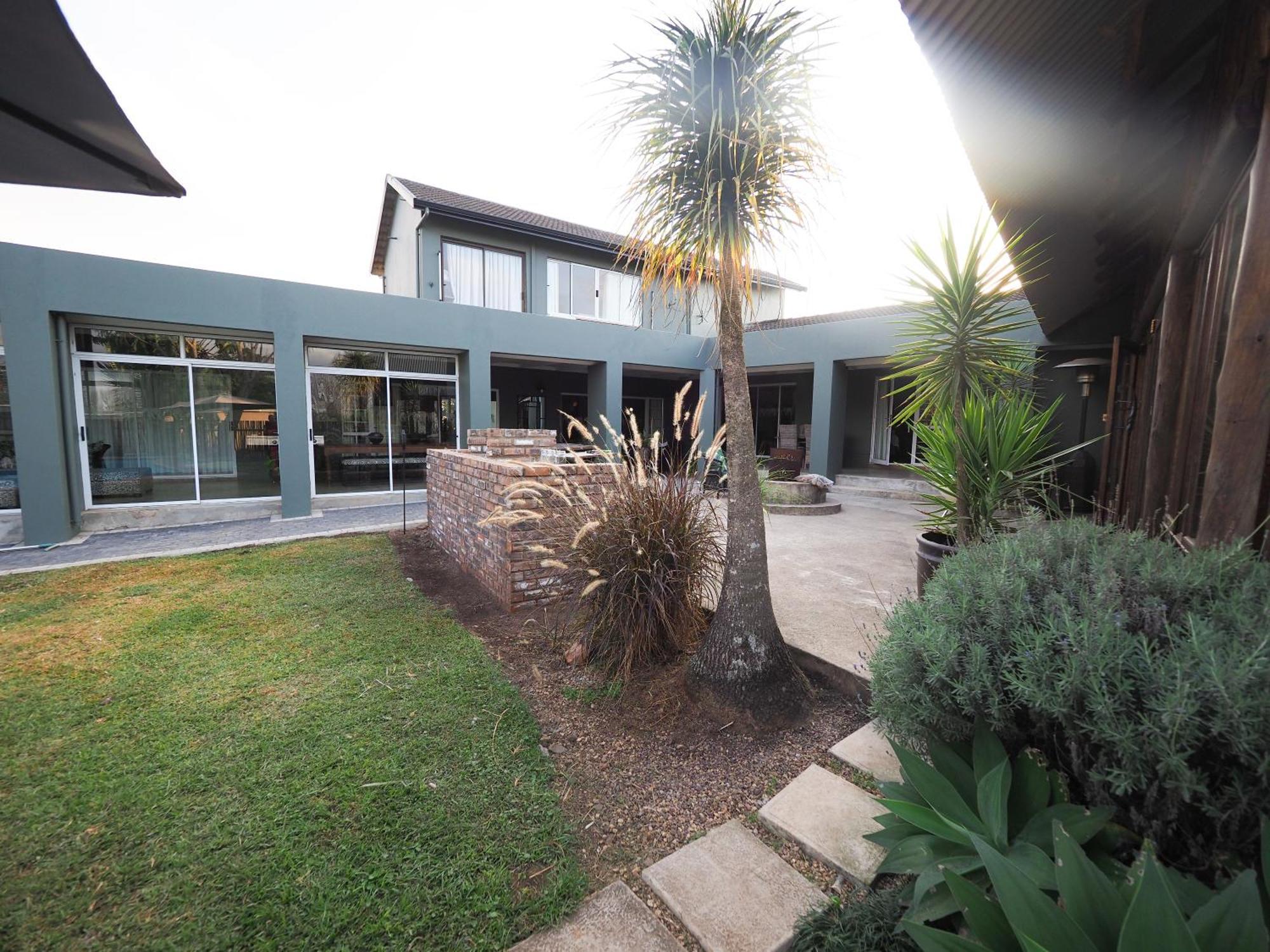 Fever Tree Guesthouse ฮิลเครสต์ ภายนอก รูปภาพ